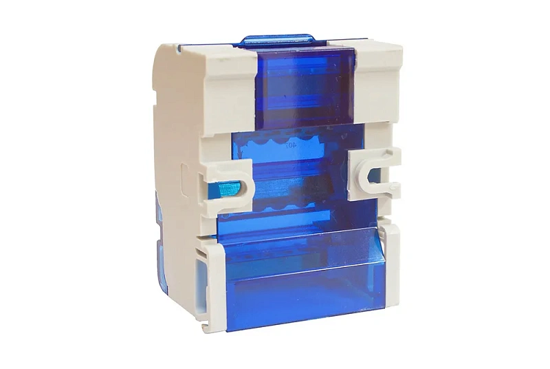 45021 Нулевая шина на Din-рейку в корпусе (4 шины по  7 отв.)